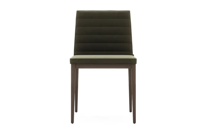 Essential chair 1