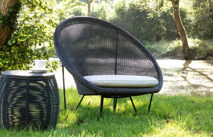 gipsy cocoon lounge chair black base ls01
