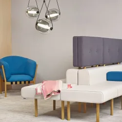 Dowel upholstery armchair ls6