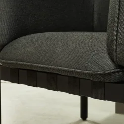 Dowel upholstery armchair ls7
