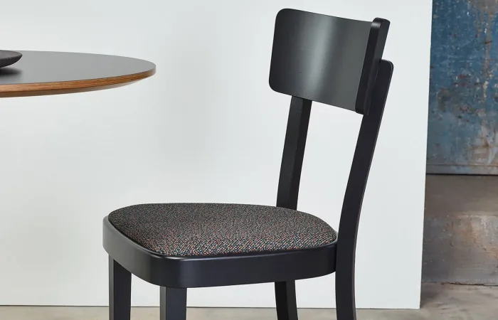 ideal chair with seat upholstery ls1