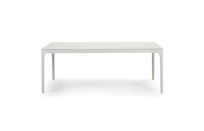 play rectangualar dining table xl warmwhite 1